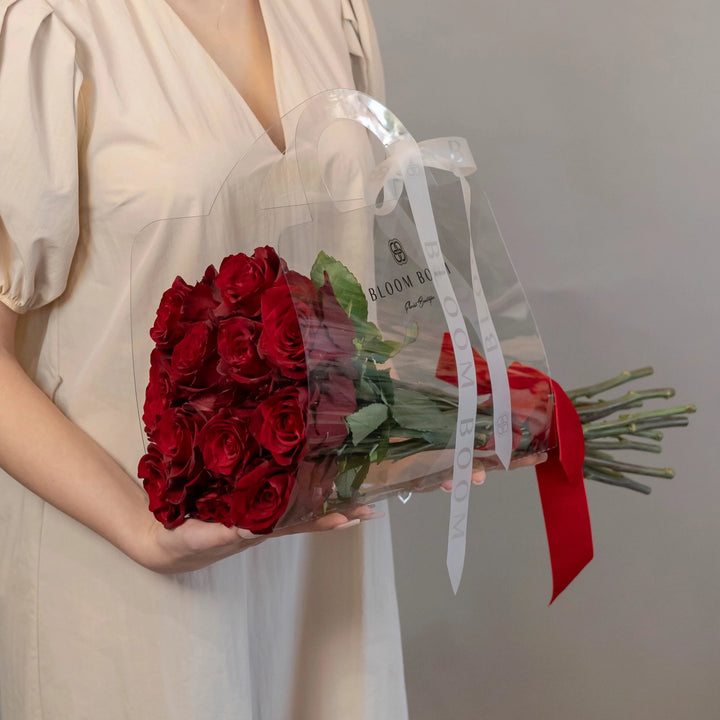 Bouquet of 12 red roses