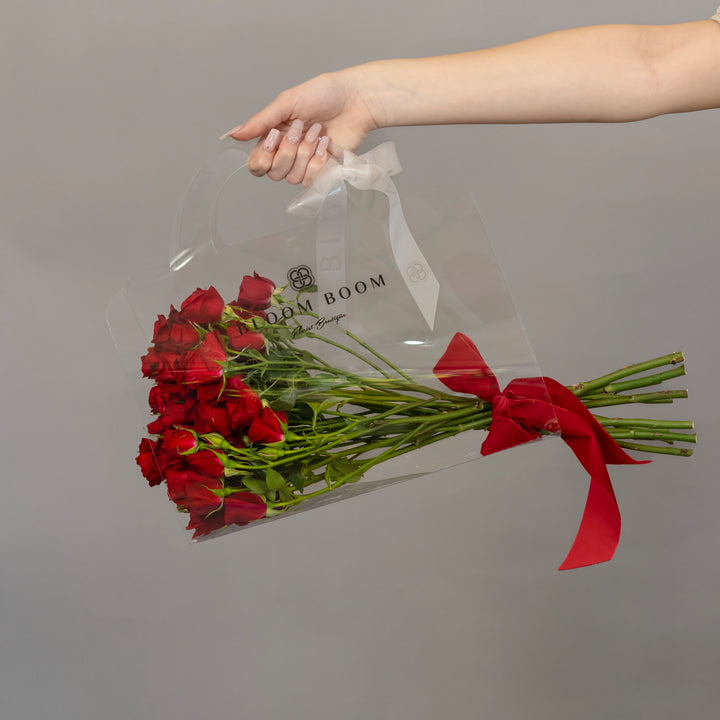 Bouquet of 12 red spray roses