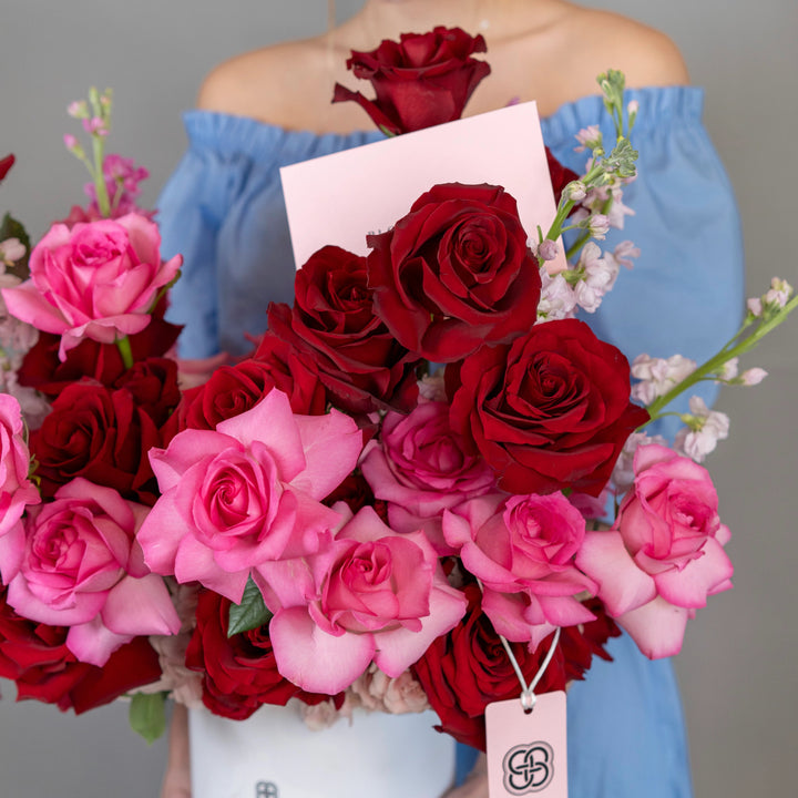 Flower box "Whispers of Love" with roses