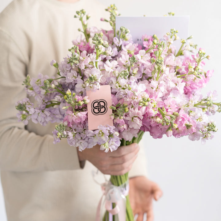 Bouquet with 40 stock light pink and lilac