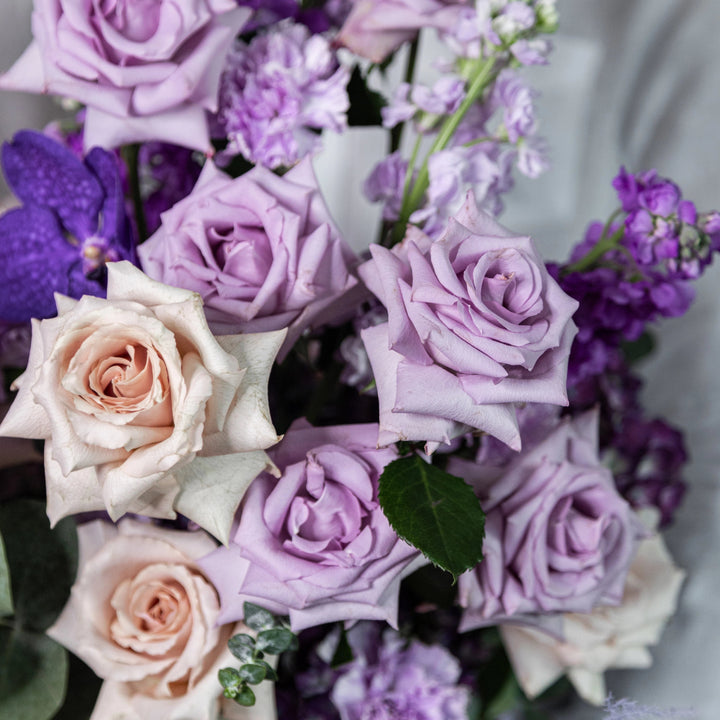 Flower box "Purple Bliss" with hydrangea and roses