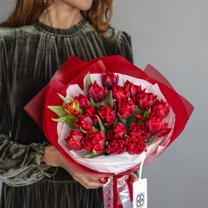 Bouquet 20 double red tulips