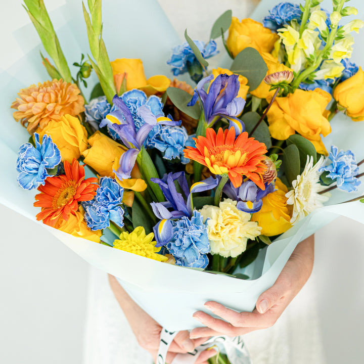 Bouquet "Enchanted Blossoms" with matiola and gerbera