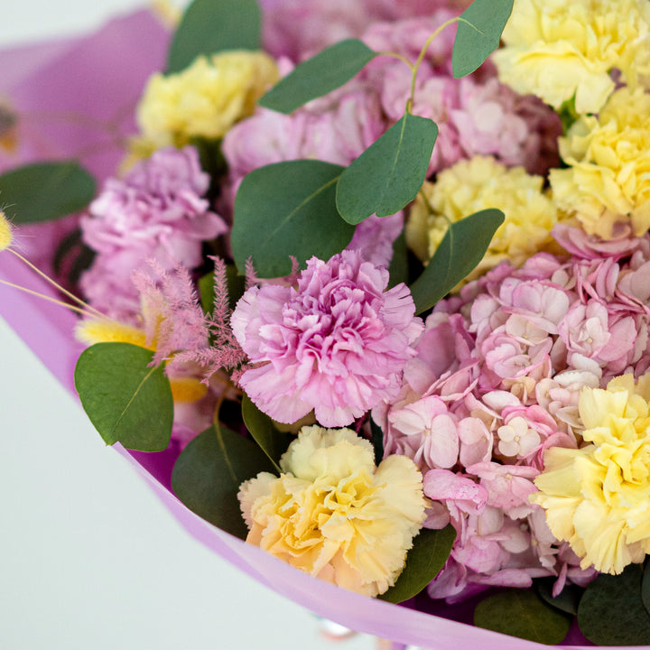 Bouquet "Whispering Garden" with hydrangea and carnation