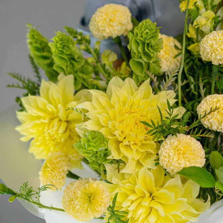Bouquet "Golden Horizon" with yellow flowers