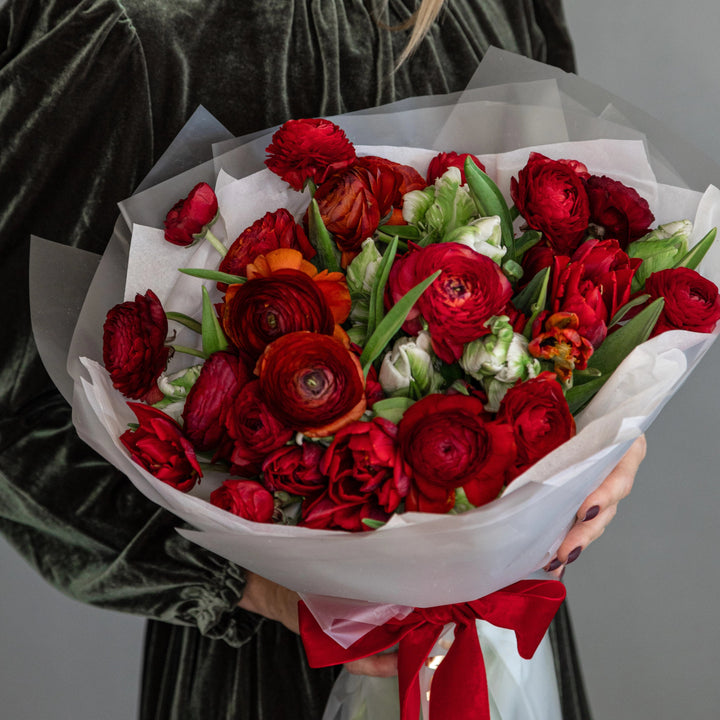 Bouquet "Red Passion" with tulips