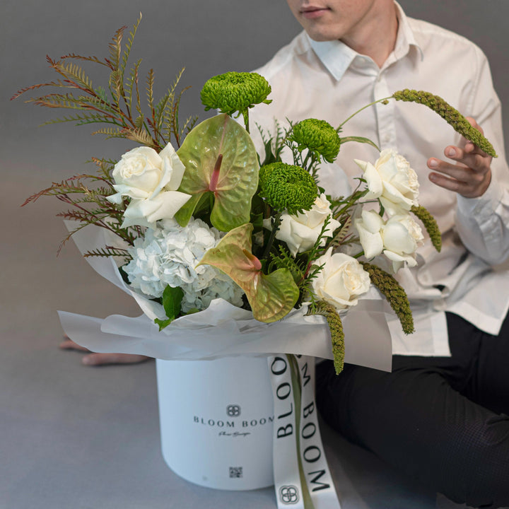 Box Fairy Flower Forest with roses and hydrangea