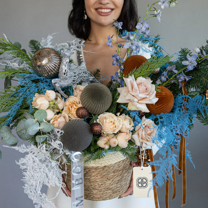 Flower basket "Snowy Christmas Night"