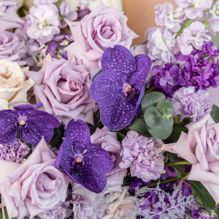 Small bouquet "Lilac ice-cream" with hydrangea rose carnation