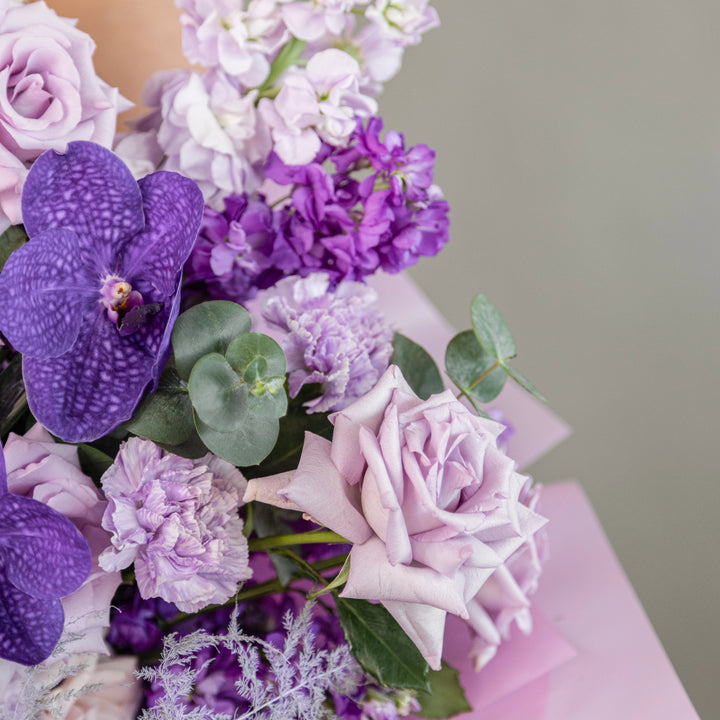 Small bouquet "Lilac ice-cream" with hydrangea rose carnation