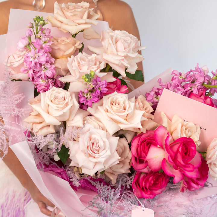 Small Bouquet Sweet Candy with roses and hydrangea